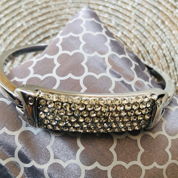 Park Lane Rave Bracelet Clear Swarovski Crystals Plus size Bangle - Picture 4 of 15